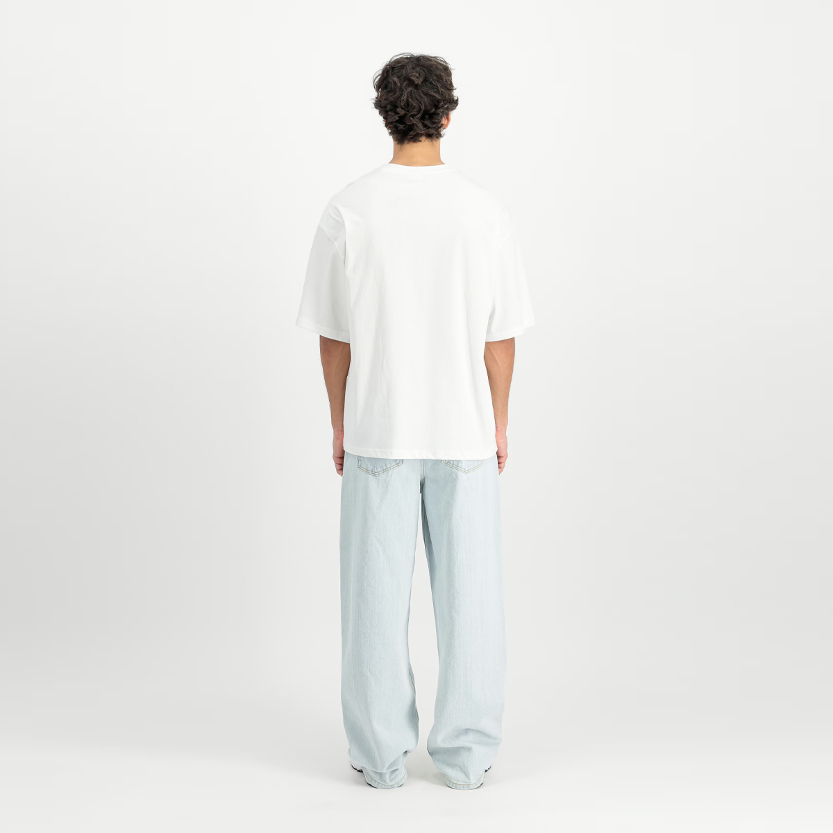 Alpha Industries T-Shirt Studio Edition White - 3 Alpha Industries T-Shirt Studio Edition White - 3