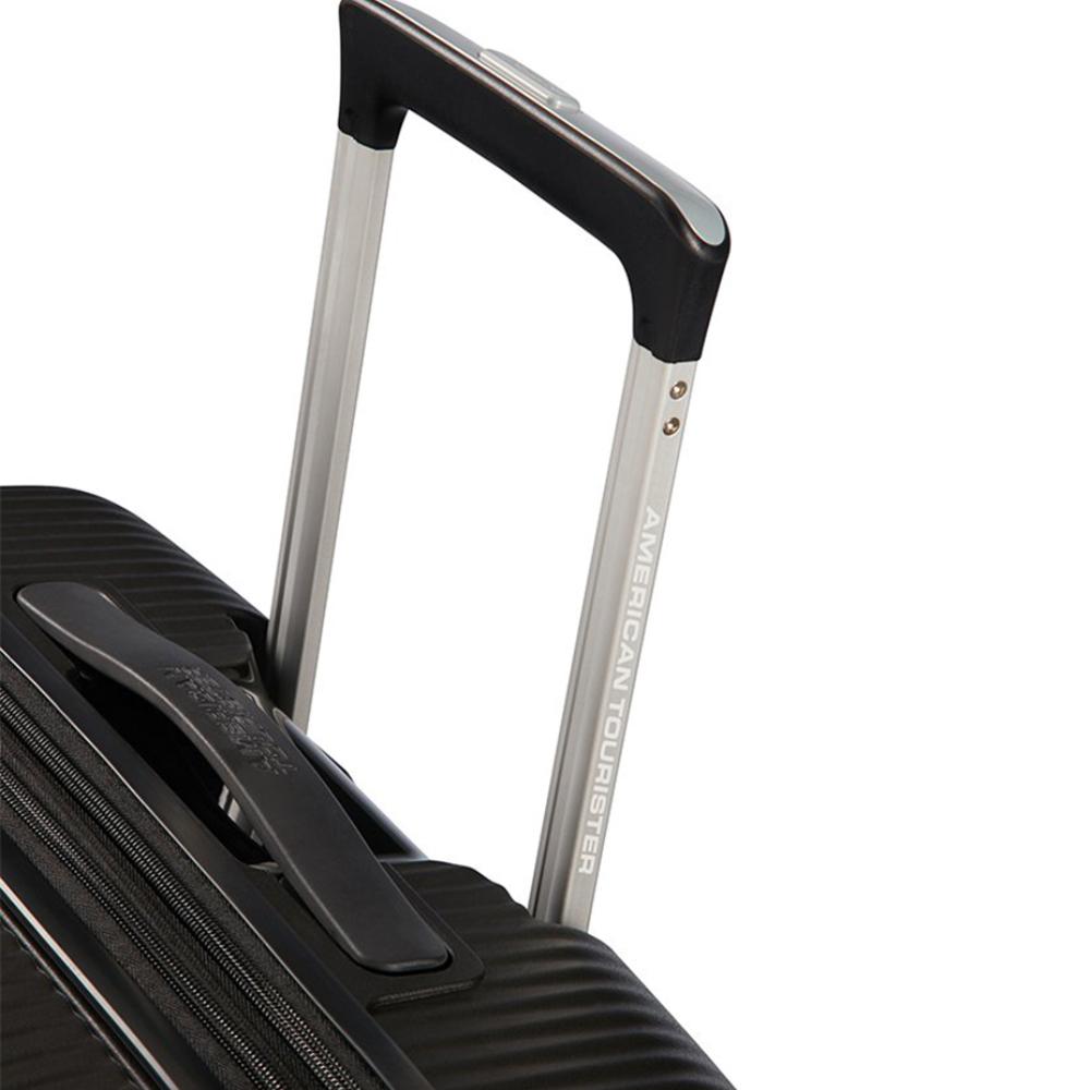 Cabin case 55/20 Exp Soundbox Spinner-BASS/BLACK-UN