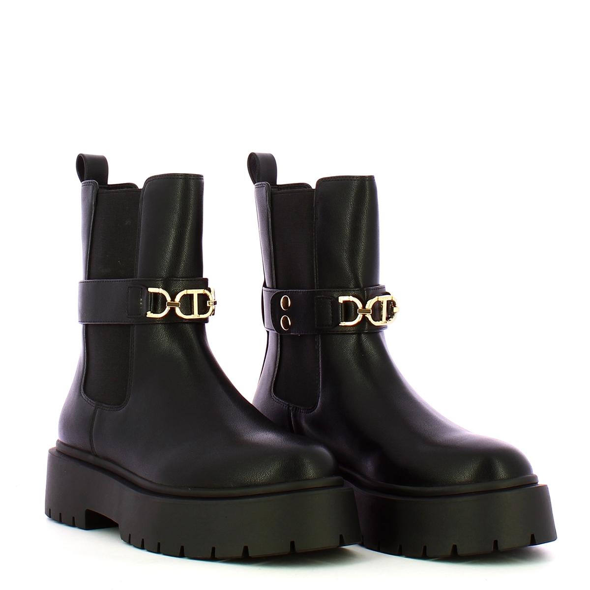 Stivaletto Chelsea con catena Oval T Nero