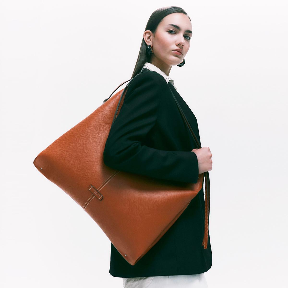 Gianni Chiarini Borsa a spalla Norma Maxi Caramello - 2