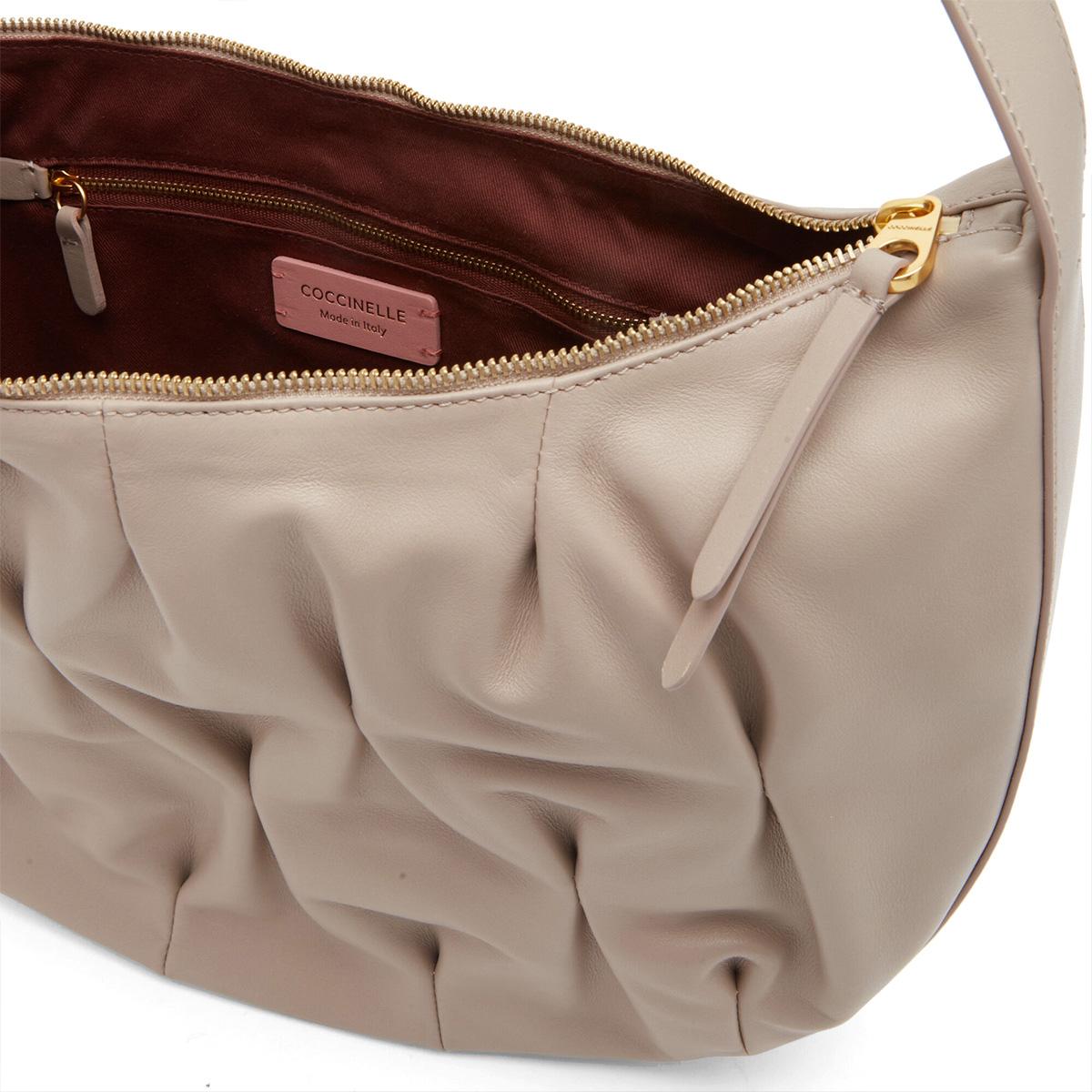 Coccinelle Borsa a mezzaluna Marquise Goodie Powder Pink - 4