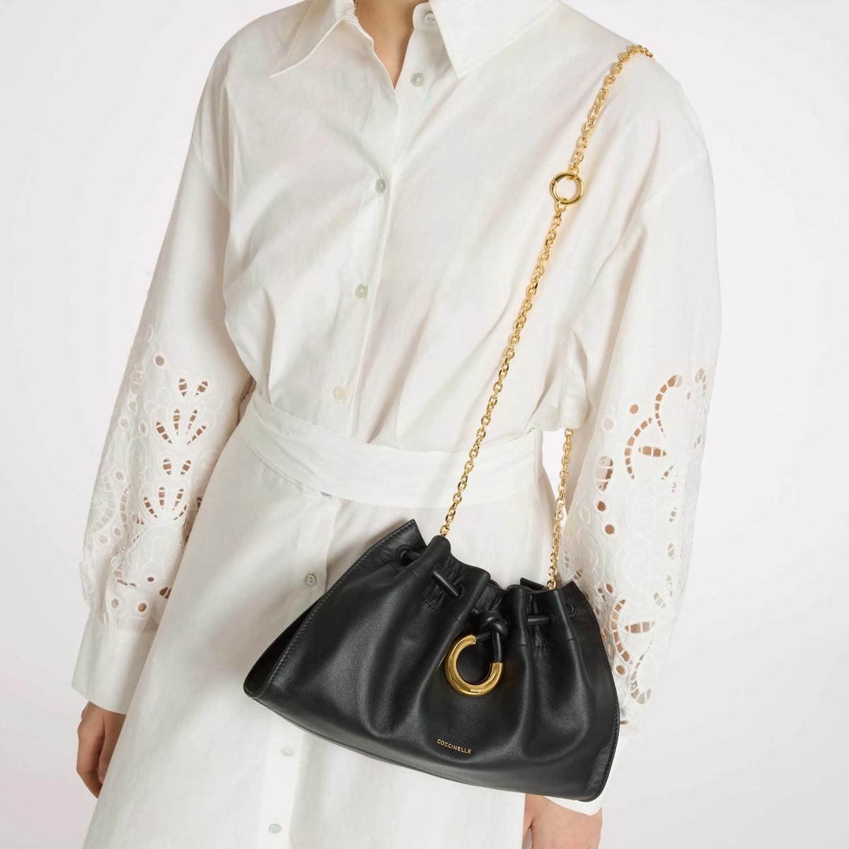 Coccinelle Tracollina Isabela Noir - 3