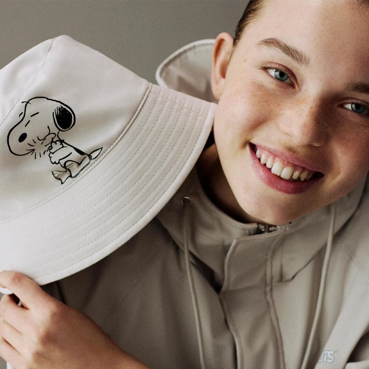 Coccinelle Cappello Impermeabile Peanuts Snow - 3