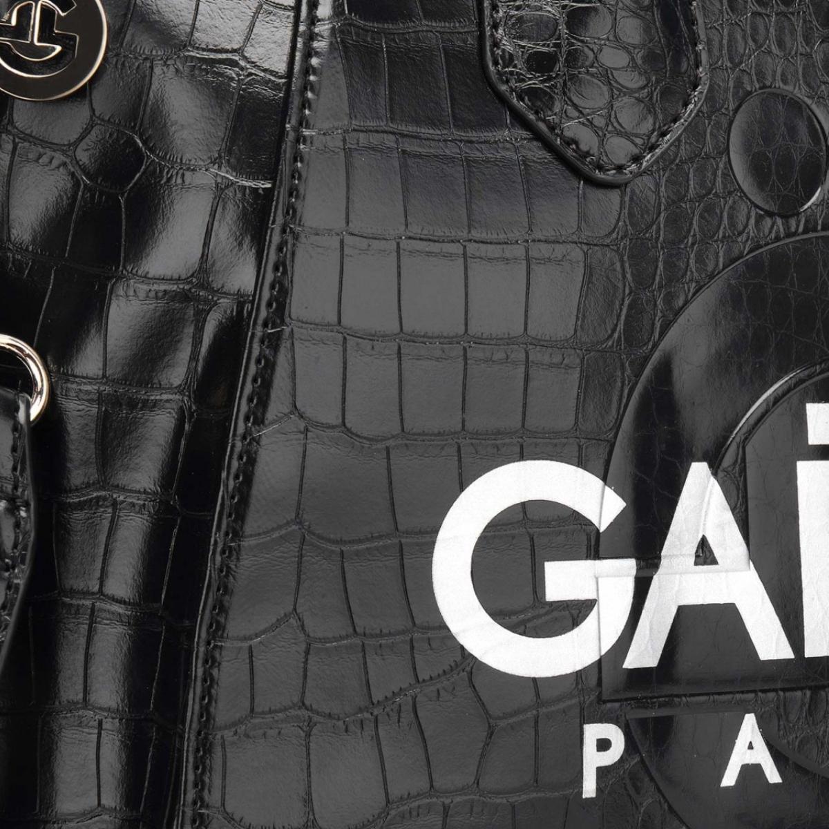 Gaëlle Borsa a mano in cocco - 3