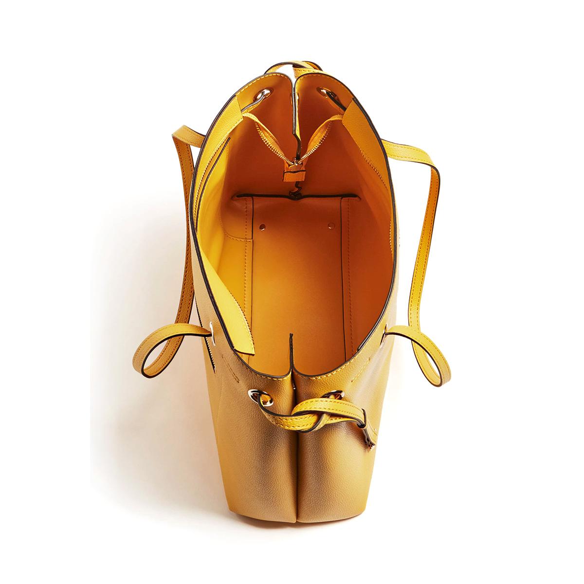 Guess Shopper Digital con charm - 3