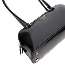 Guess Borsa a spalla Arnela Vernice Black - 4