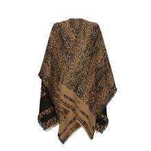 Liu Jo Poncho Animalier - 1